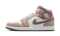 Air Jordan 1 Mid Enigma Stone DQ8426-003 — Vista 1