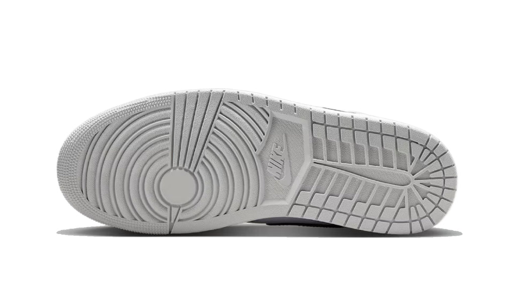 Air Jordan 1 Mid Barons DQ8426-101 — Vista 3
