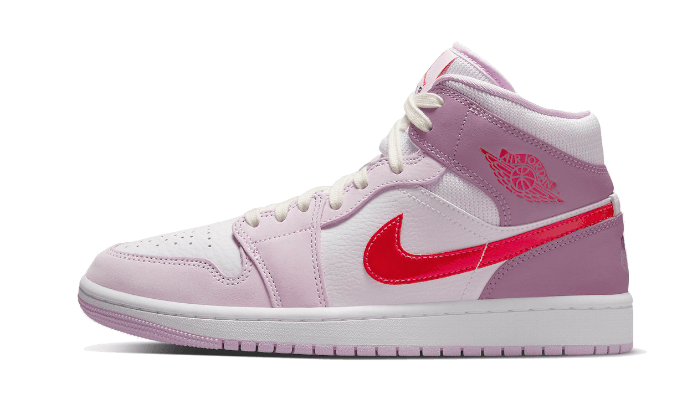 Air Jordan 1 Mid Valentine's Day (2022) (Women's) DR0174-500 — Vista 1