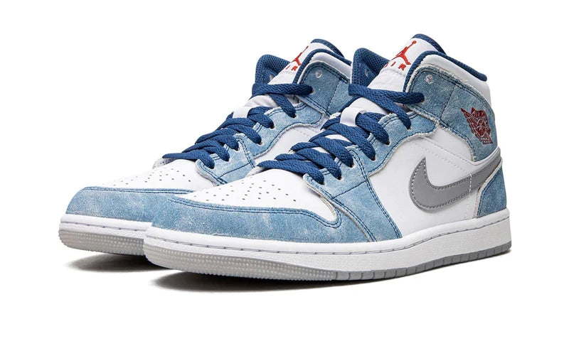 Air Jordan 1 Mid SE French Blue Light Steel (GS) DR6235-401 — Vista 2