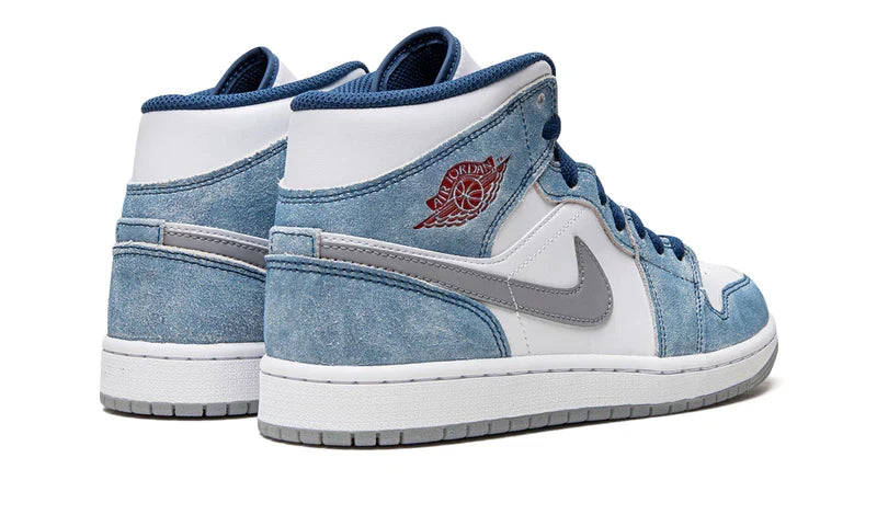 Air Jordan 1 Mid SE French Blue Light Steel (GS) DR6235-401 — Vista 3