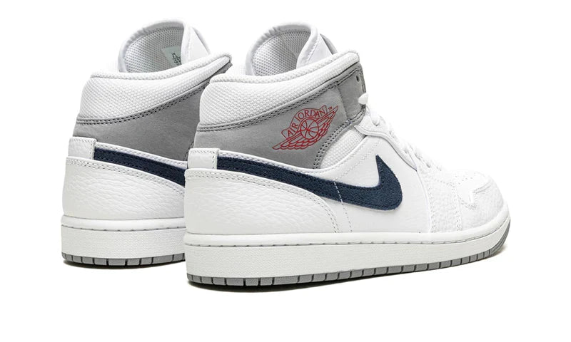 Air Jordan 1 Mid Paris DR8038-100 — Vista 3