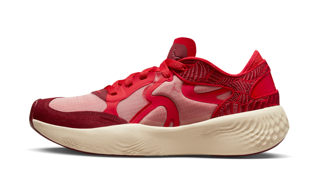 Air Jordan Delta 3 Low SE Team Red Muslin University Red Sail (Women's) DX6723-600 — Vista 1