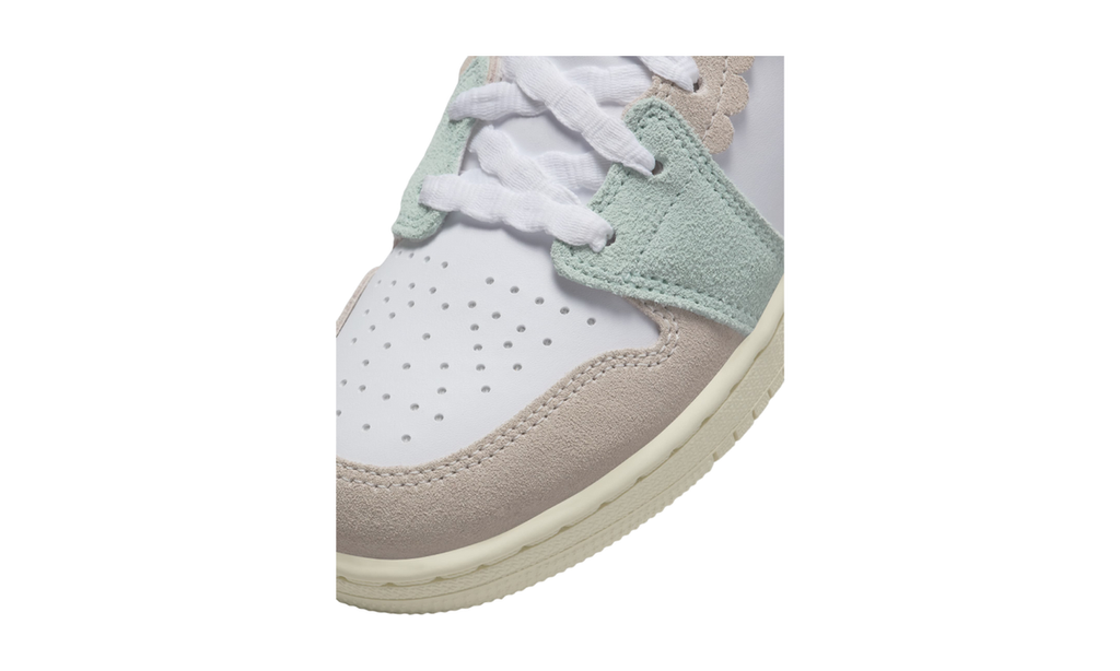 Air Jordan 1 Mid SE Pink Oxford (GS) DZ5361-100 — Vista 3