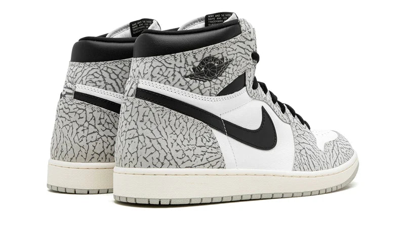 Air Jordan 1 Retro High OG White Cement DZ5485-052 — Vista 3