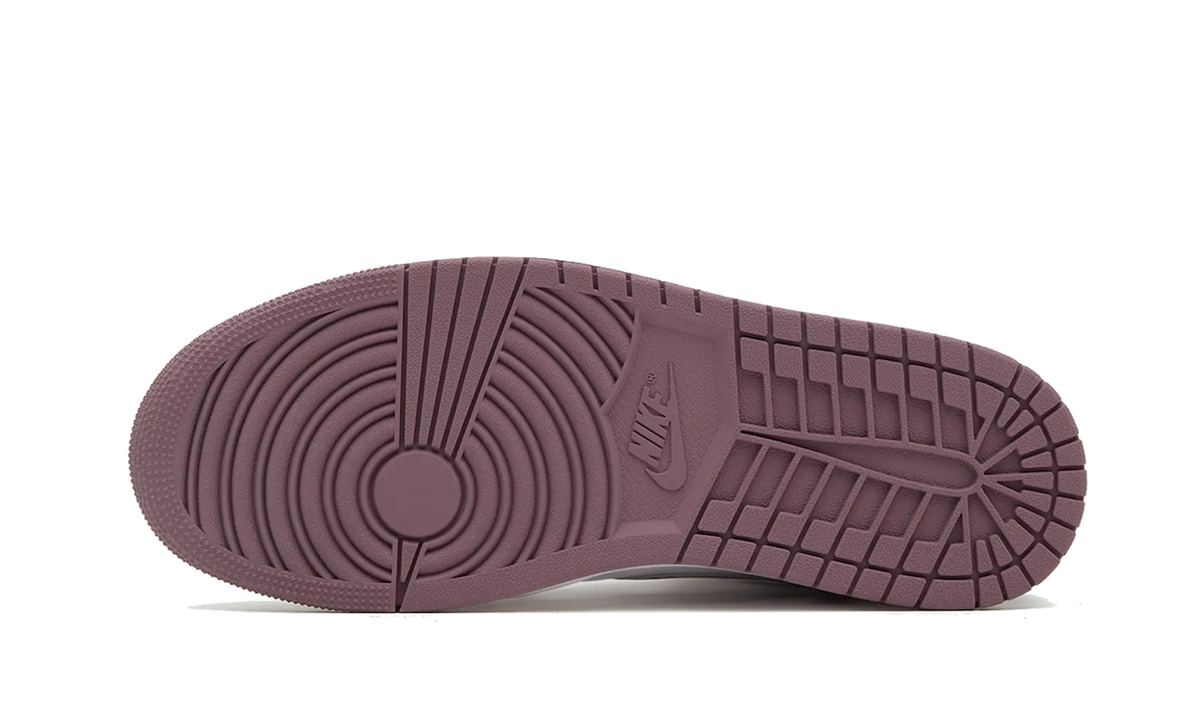 Air Jordan 1 Retro High OG Sky J Mauve DZ5485-105 — Vista 3