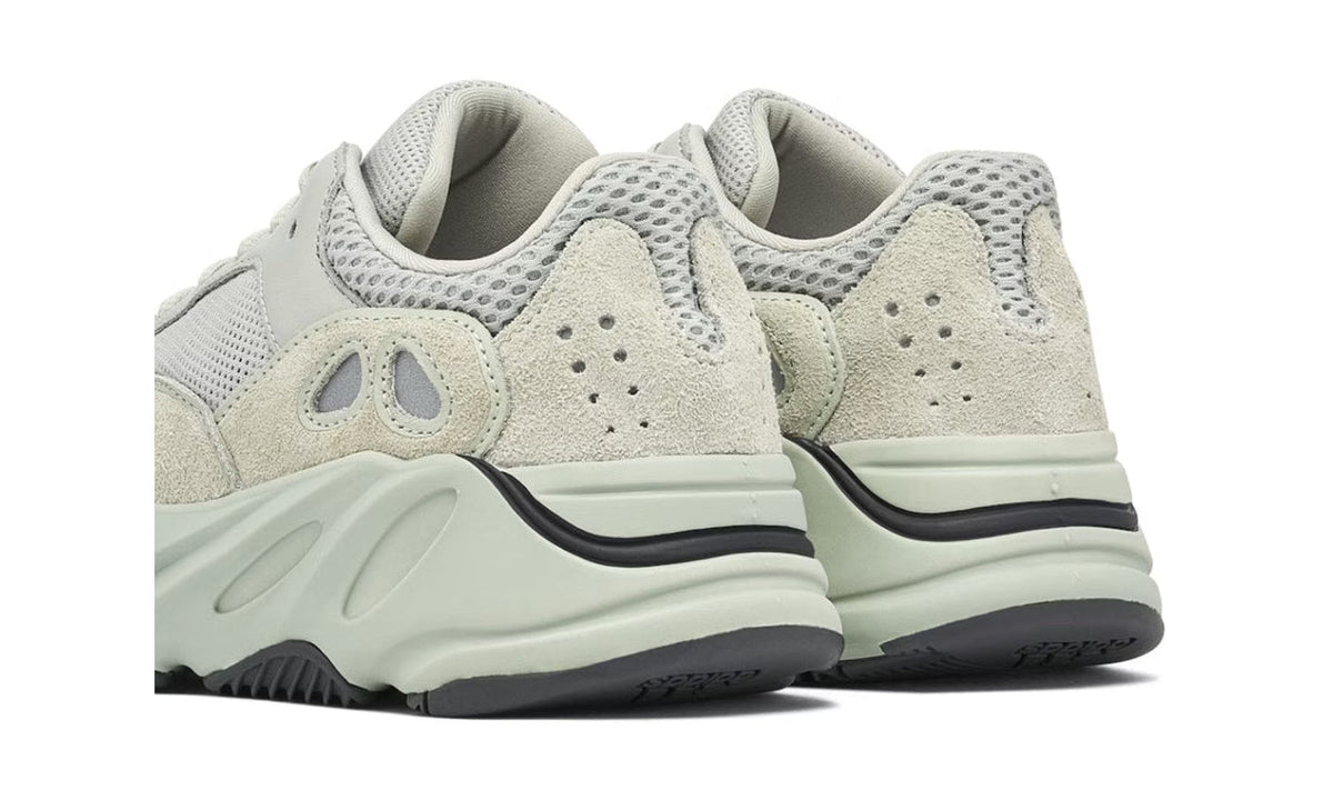 Adidas Yeezy 700 Salt