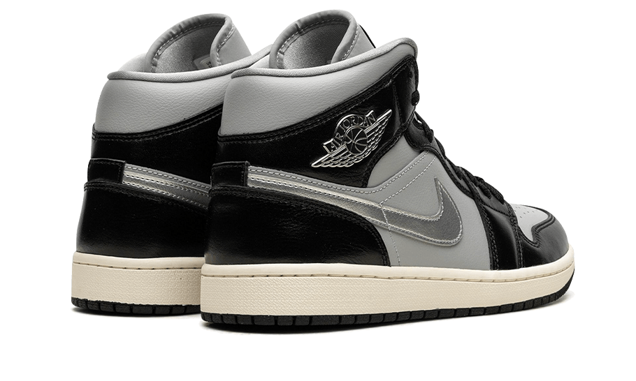 Air Jordan 1 Mid Black Chrome FB9892-002 — Vista 3