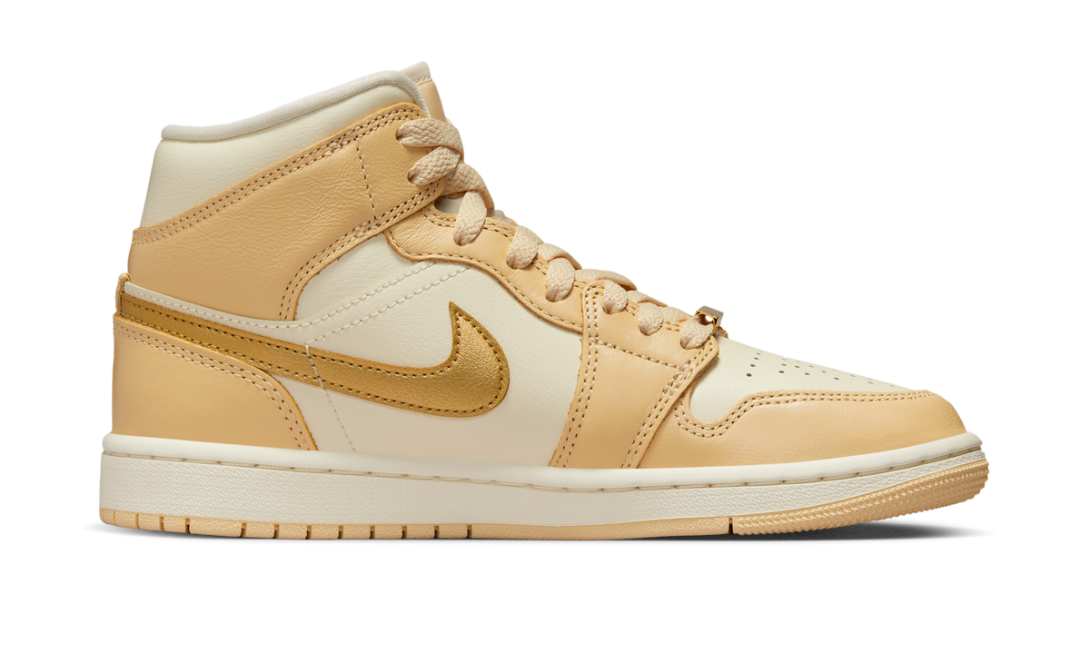 Air Jordan 1 Mid SE Pale Vanilla Metallic Gold (Women's) FB9892-200 — Vista 2