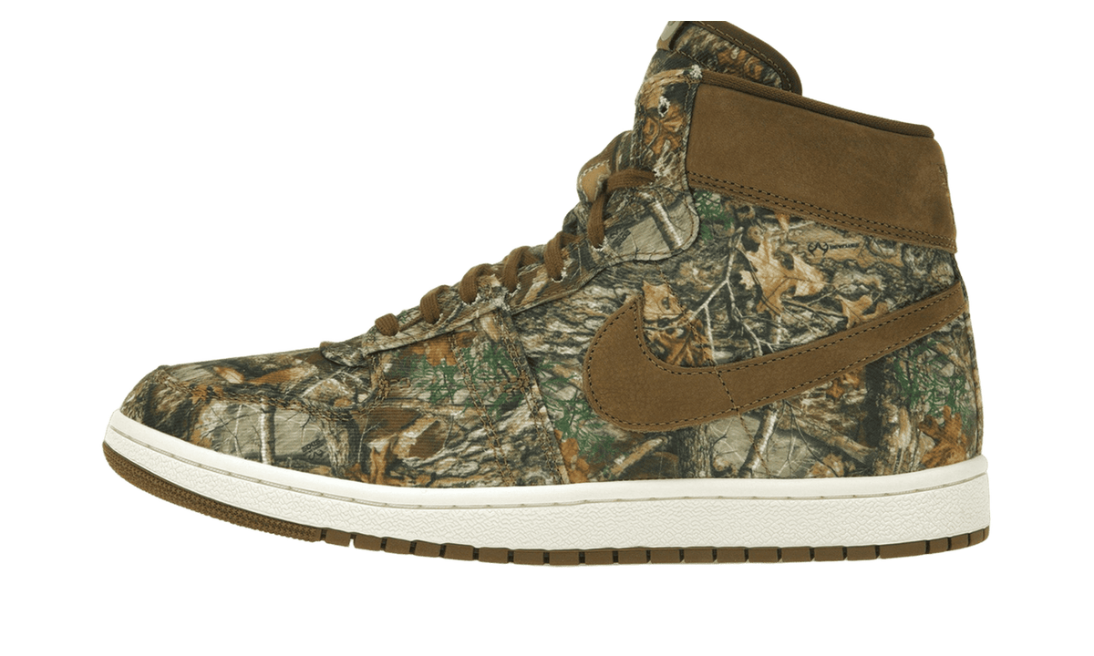 Nike Jordan Air Ship PE SP Realtree Camo FD1324-900 — Vista 1