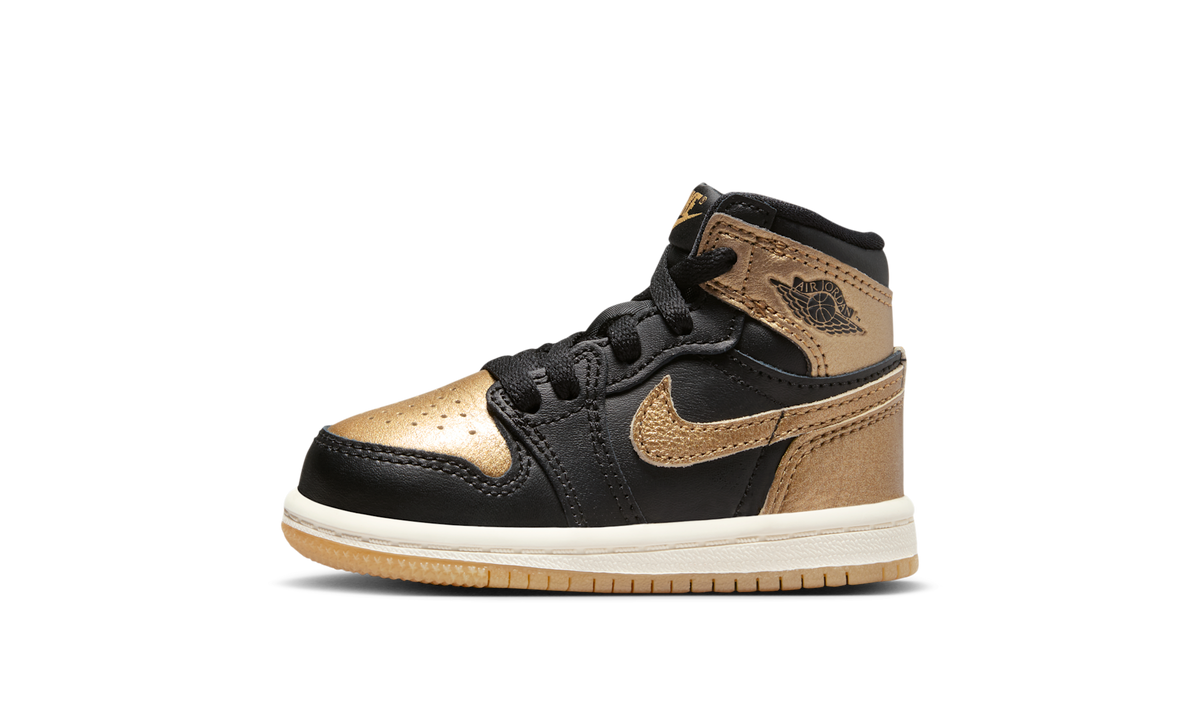 Air Jordan 1 Retro High OG Black Metallic Gold (TD) FD1413-071 — Vista 1