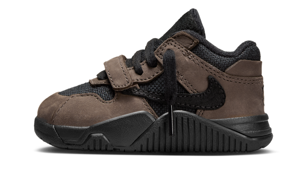 Air Jordan Jumpman Jack TR Travis Scott Dark Mocha (TD) FJ2852-204 — Vista 1