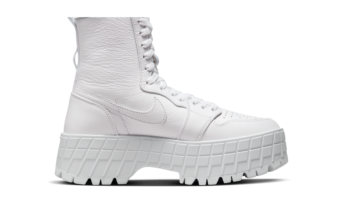 Air Jordan 1 High Brooklyn Triple White (Women's) FJ5737-111 — Vista 2