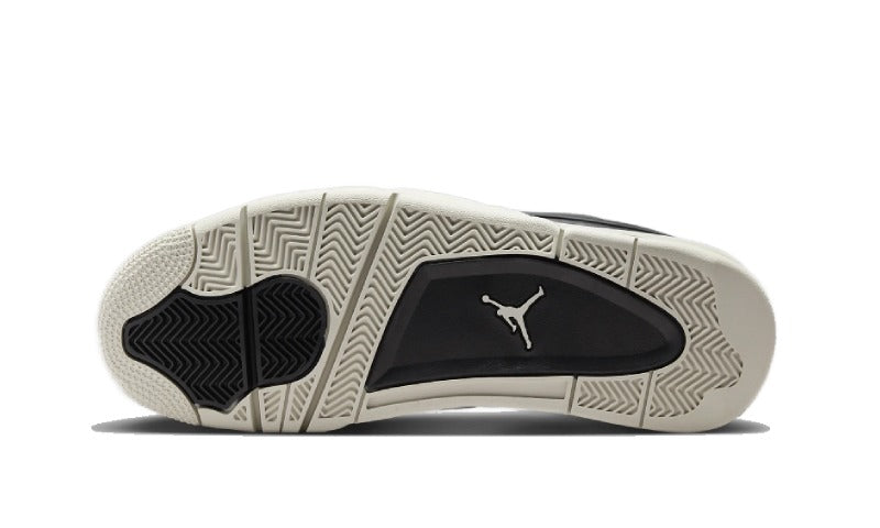 Air Jordan 4 RM Black Light Bone FQ7939-001 — Vista 3