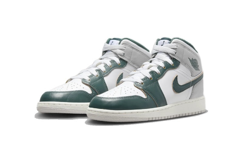 Air Jordan 1 Mid SE Oxidized Green FQ8088-103 — Vista 2