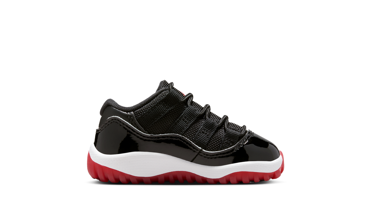 Air Jordan 11 Retro Low Bred (TD) (2025) FV5120-006 — Vista 2
