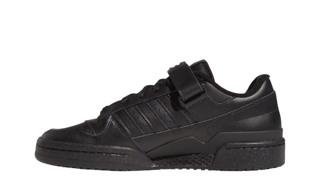 Adidas Forum Low Triple Black