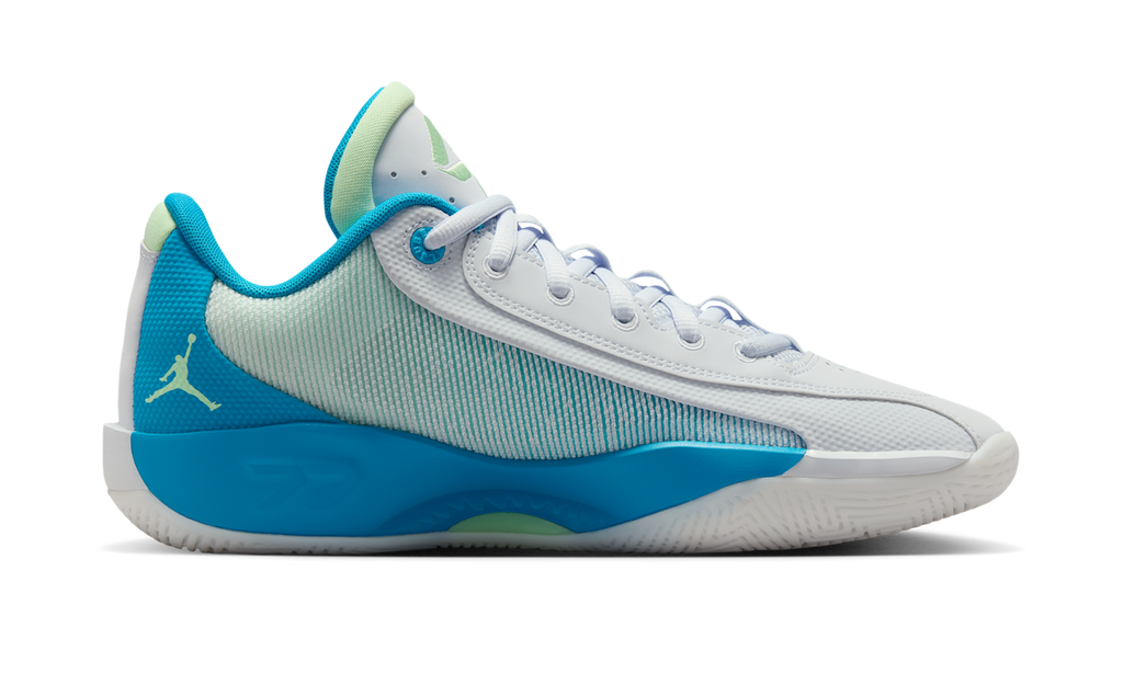 Air Jordan Luka .77 Football Grey HF0806-002 — Vista 2