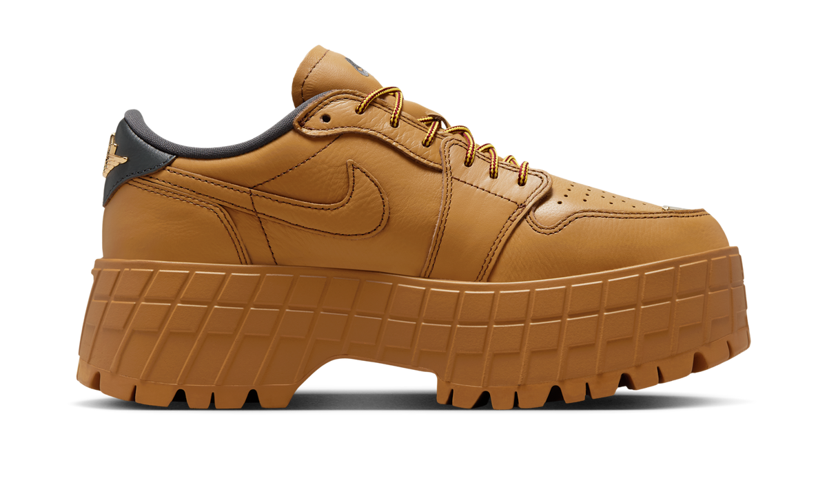 Air Jordan 1 Low Brooklyn Wheat (Women's) HF3184-700 — Vista 2