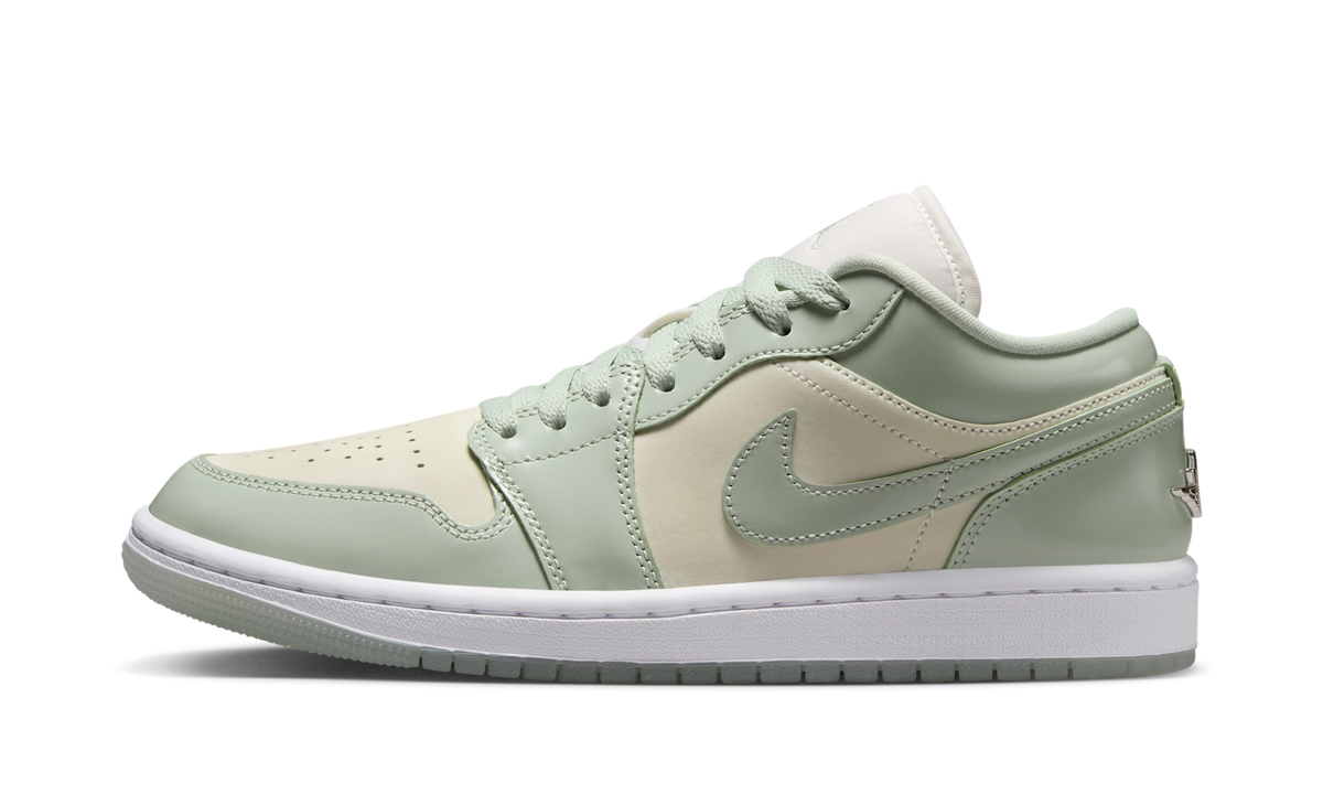 Air Jordan 1 Low Seafoam Sail (Women's) HF4078-100 — Vista 1