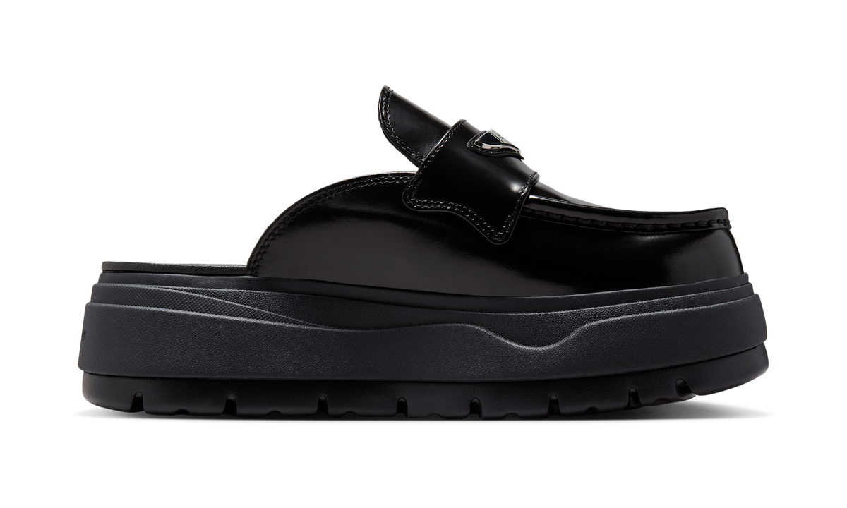 Air Jordan Mule Black Metallic Silver (Women's) HJ4292-001 — Vista 2