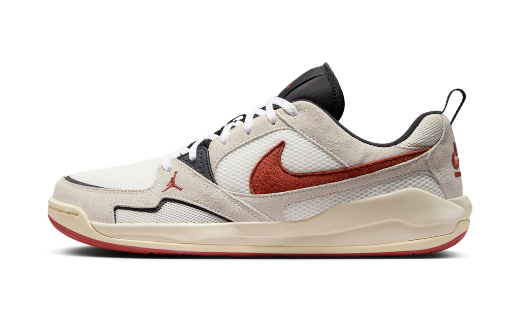 Air Jordan CMFT Era Sail Black Redstone HJ6777-101 — Vista 1