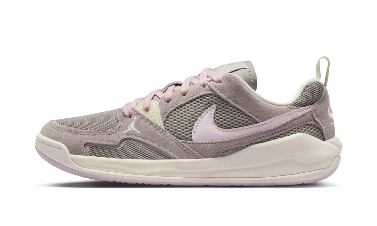 Air Jordan CMFT Era Enigma Stone Particle Rose (Women's) HJ6778-001 — Vista 1