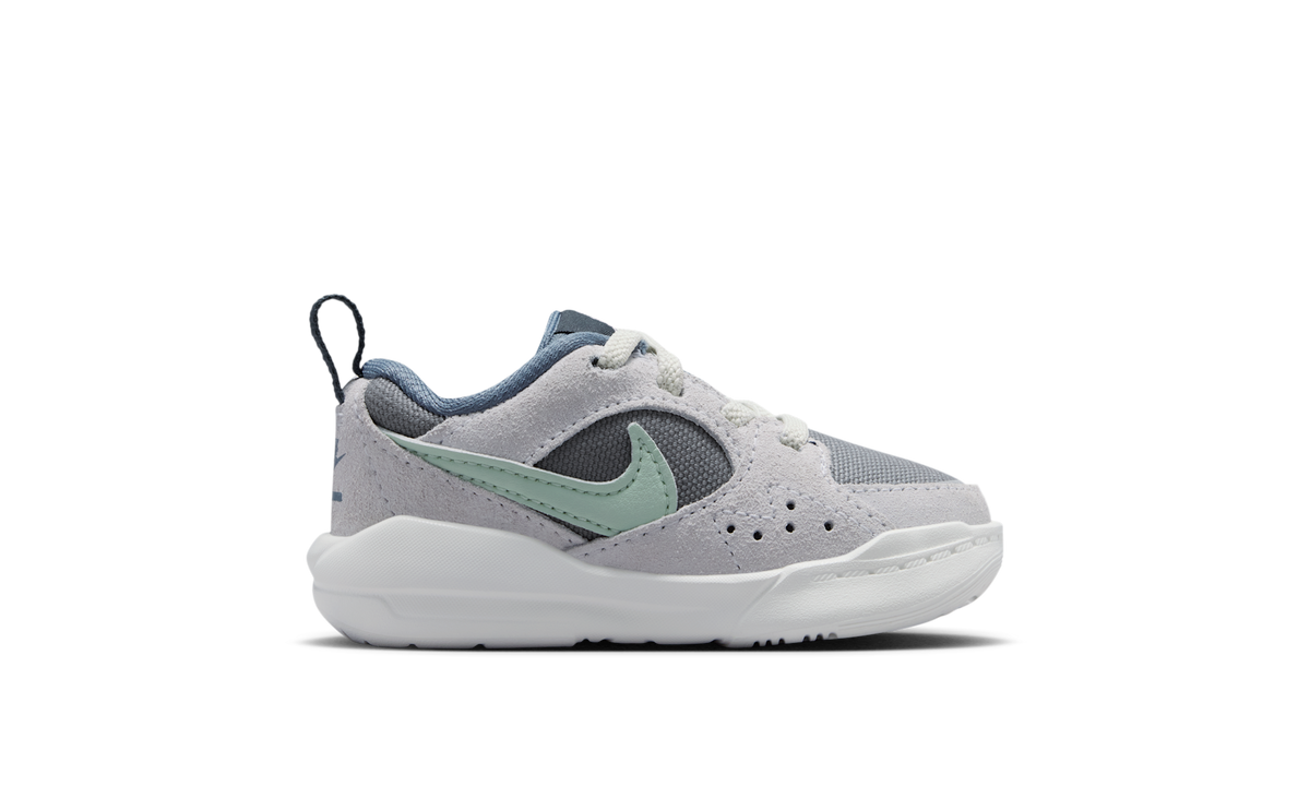 Air Jordan CMFT Era Cool Grey Iris Whisper Jade Aura (TD) HQ0508-003 — Vista 2