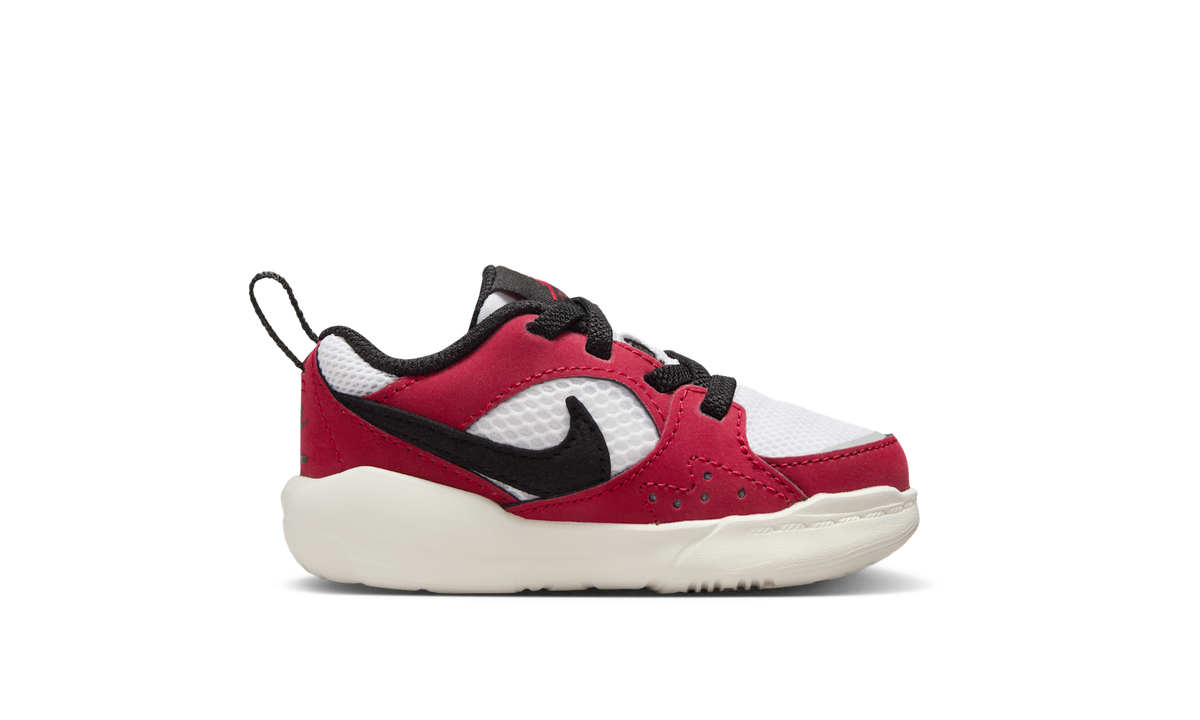 Air Jordan CMFT Era White Varsity Red Sail Black (TD) HQ0508-106 — Vista 2