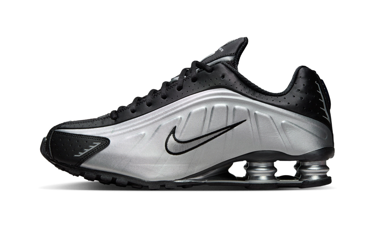 Nike Shox R4 Metallic Silver Black — Foto 1
