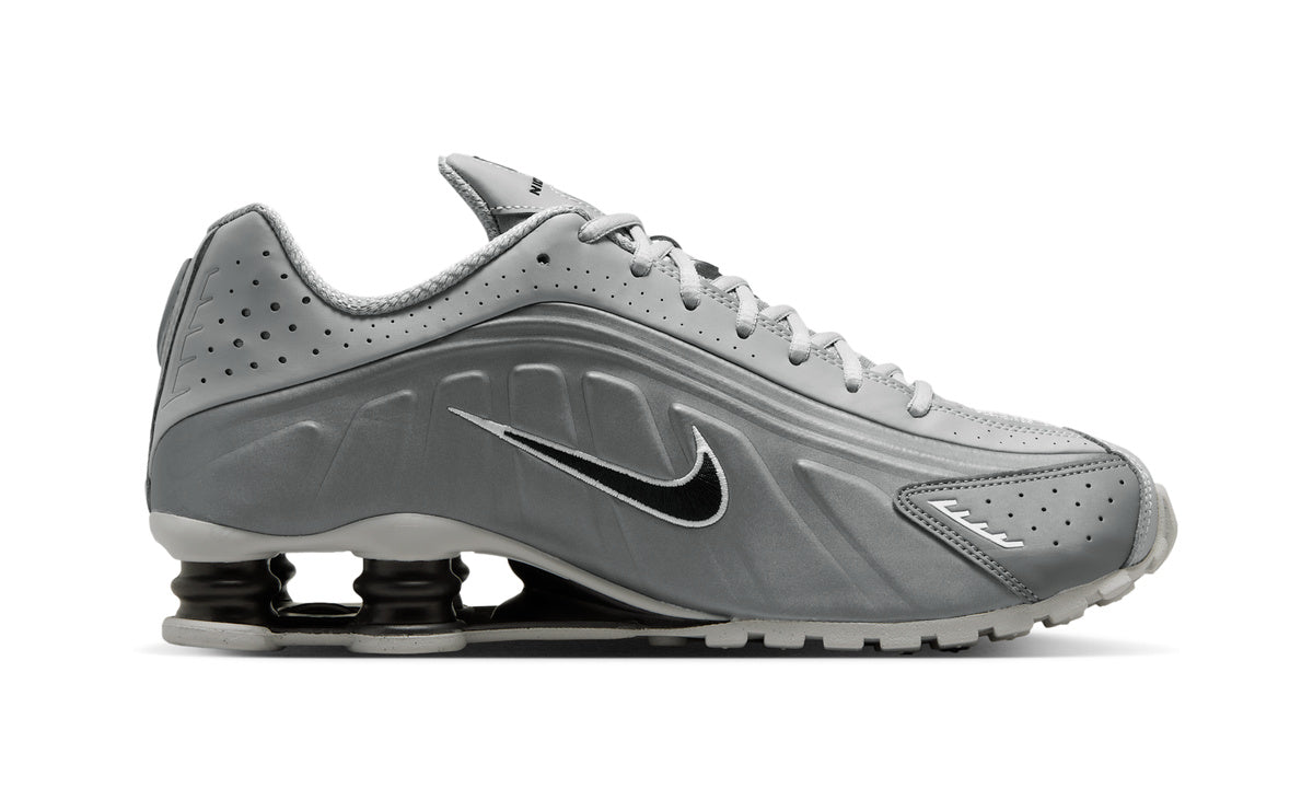Nike Shox R4 Light Smoke Grey Black — Foto 3