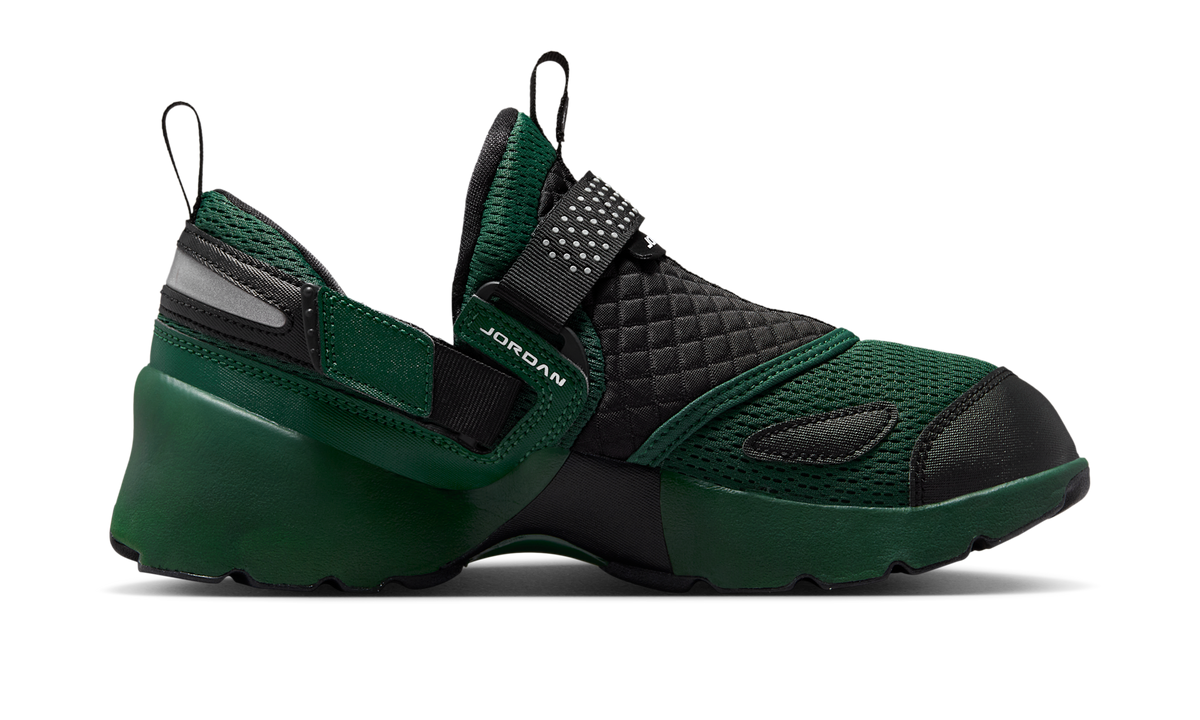 Air Jordan Trunner LX Fir (Women's) HQ2164-300 — Vista 2