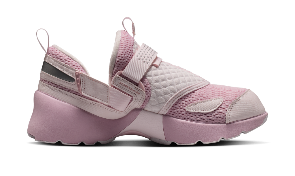 Air Jordan Trunner LX Iced Carmine Pearl Pink (Women's) HQ2164-607 — Vista 2