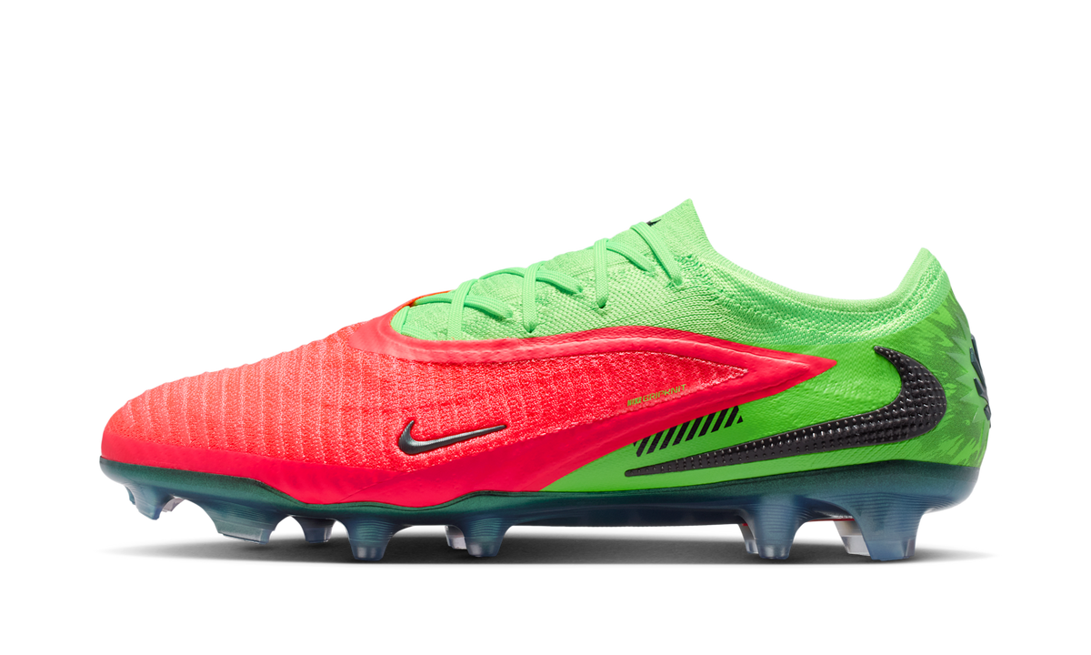 Nike Phantom 6 Low Elite FG Erling Haaland Harness Your Haaland HQ2332-603 — Vista 1
