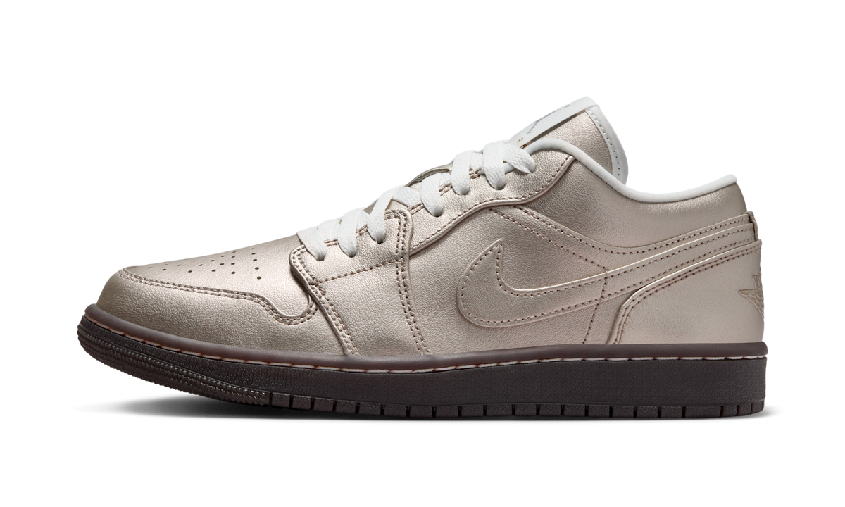 Air Jordan 1 Low SE Metallic Zinc (Women's) HQ3529-099 — Vista 1