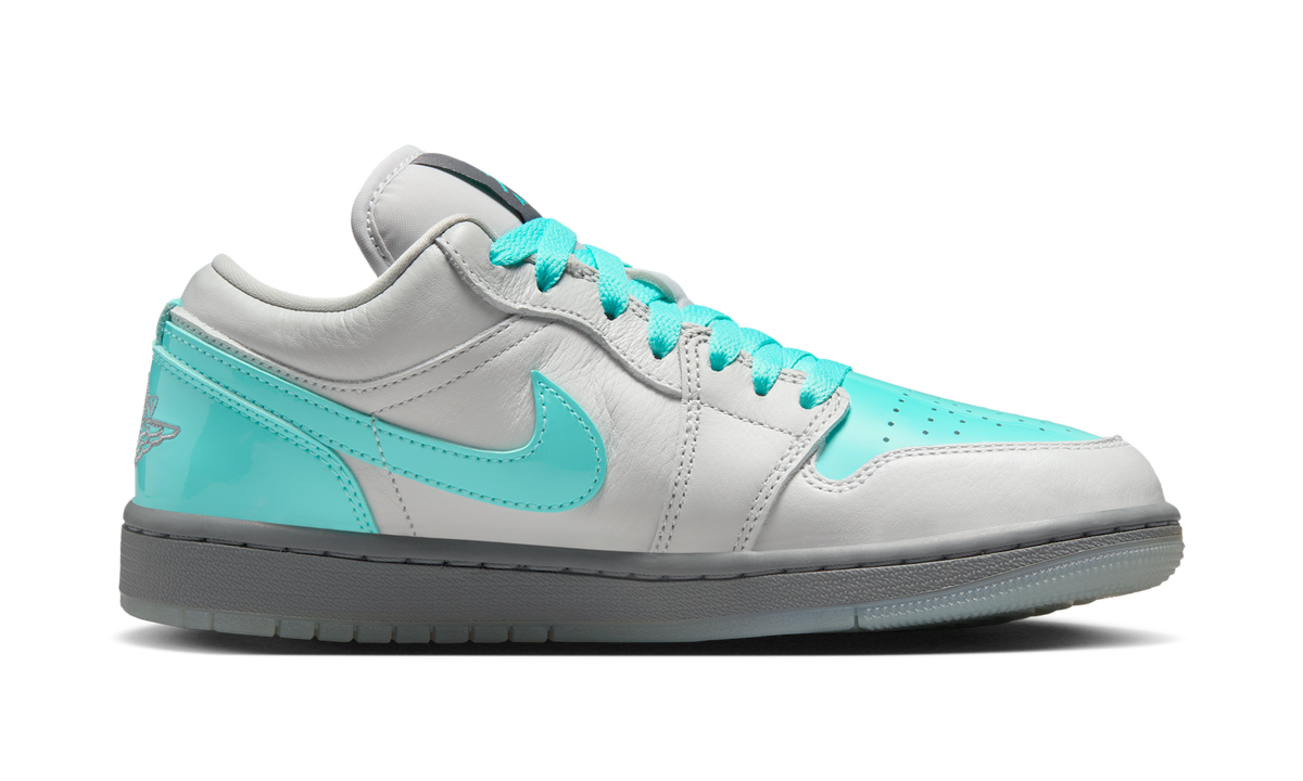 Air Jordan 1 Low SE Polaroid (Women's) HQ3599-025 — Vista 2