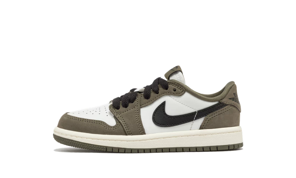 Air Jordan 1 Retro Low OG Medium Olive (PS) HQ6996-200 — Vista 1