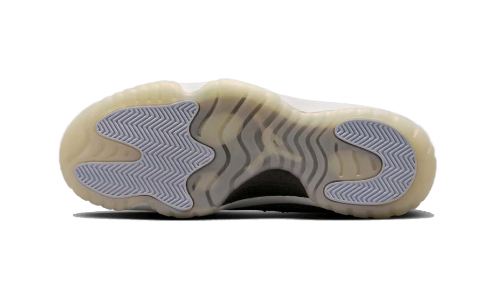 Air Jordan 11 Retro Low Year of the Snake HQ7000-001 — Vista 3