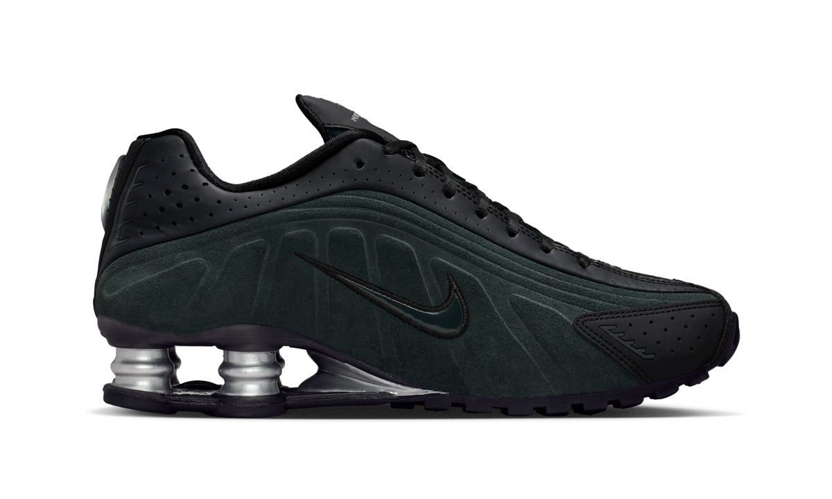 Nike Shox R4 Black Silver Seaweed (Women's) — Foto 3