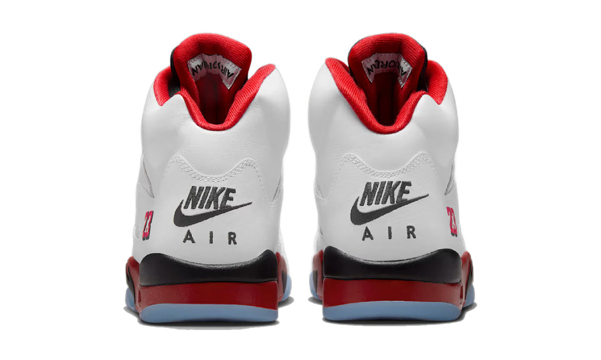 Air Jordan 5 Retro Fire Red Black Tongue (2025) HQ7978-101 — Vista 3