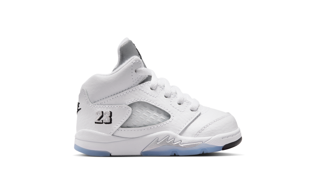 Air Jordan 5 Retro White Metallic (2026) (TD) HQ7981-103 — Vista 2