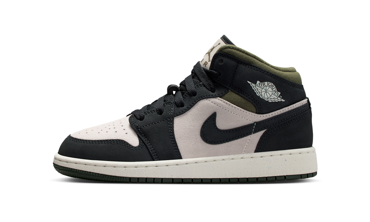 Air Jordan 1 Mid Off Noir Medium Olive (GS) HV4399-102 — Vista 1