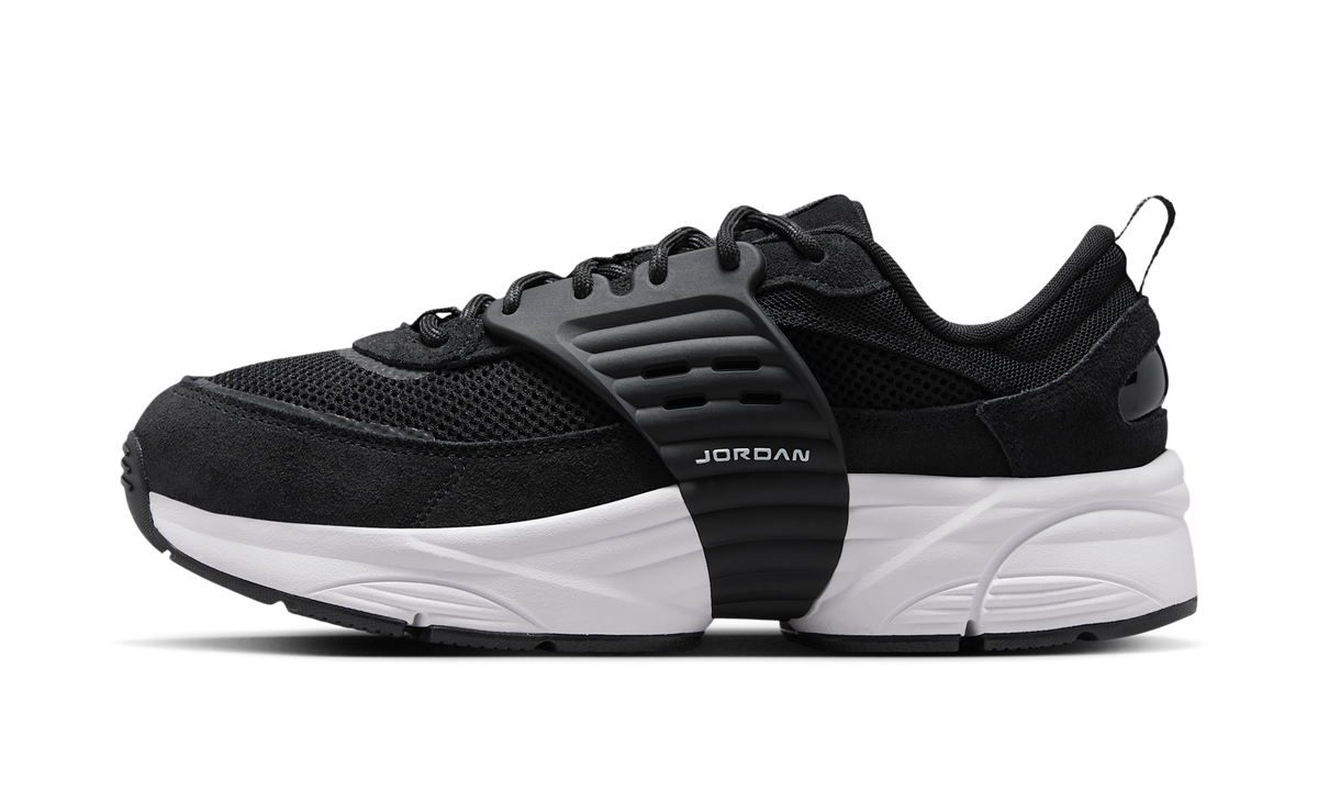 Air Jordan Trunner O/S Black White IB3722-008 — Vista 1