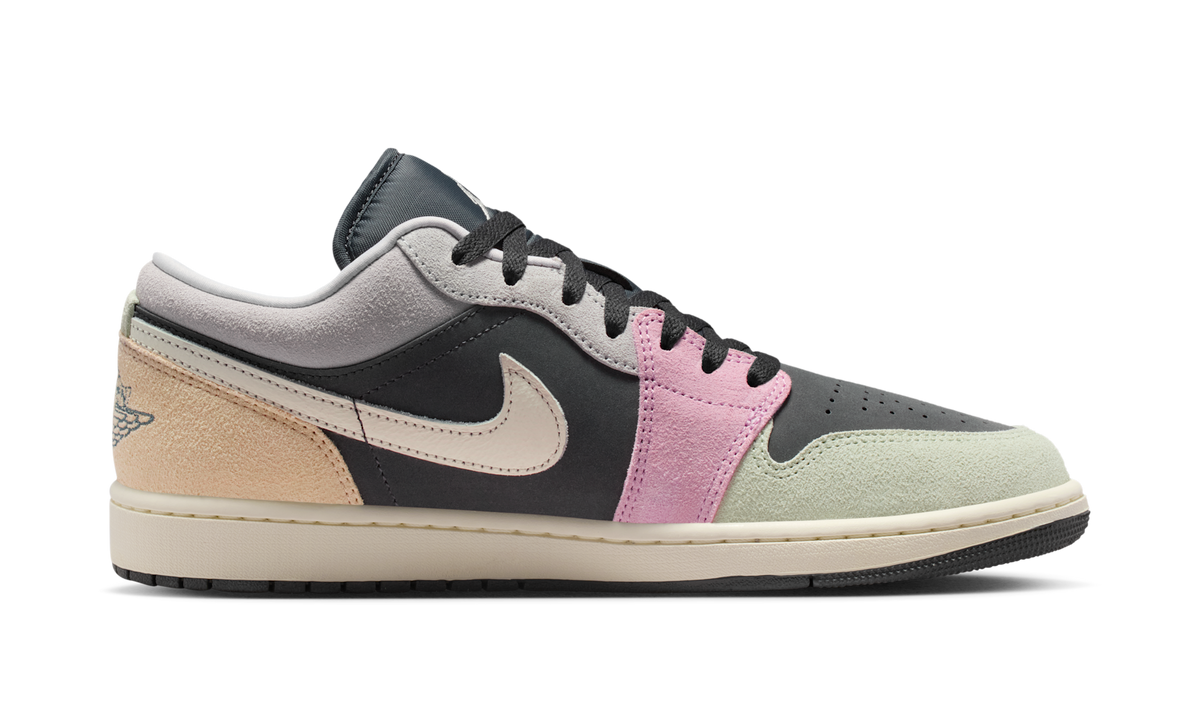 Air Jordan 1 Low SE Black Pastels IB7109-004 — Vista 2