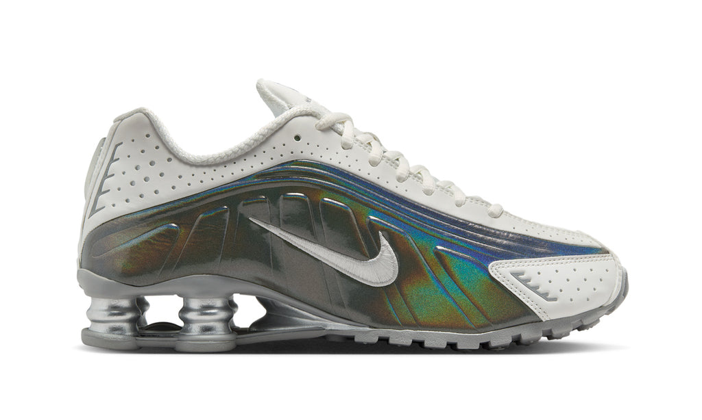 Nike Shox R4 White Iridescent (Women's) — Foto 3