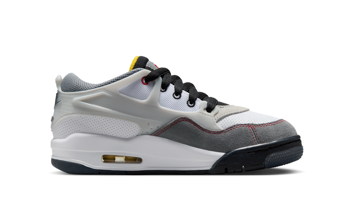 Air Jordan 4 RM Premium White Black Smoke Grey Fire Red (GS) IB8051-100 — Vista 2
