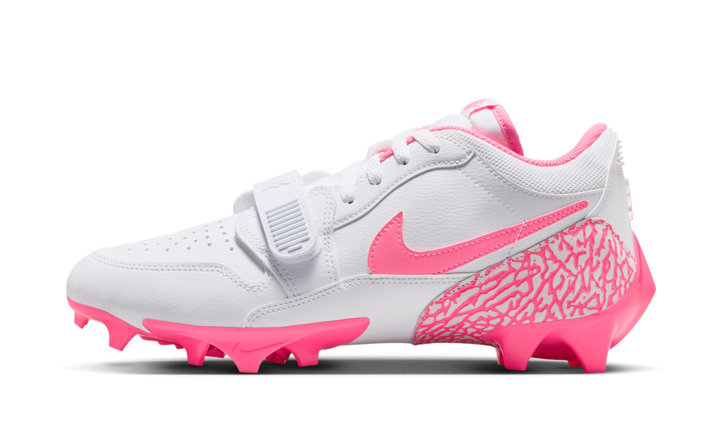 Air Jordan Legacy 312 Low TD Cleat White Digital Pink IM3100-101 — Vista 1