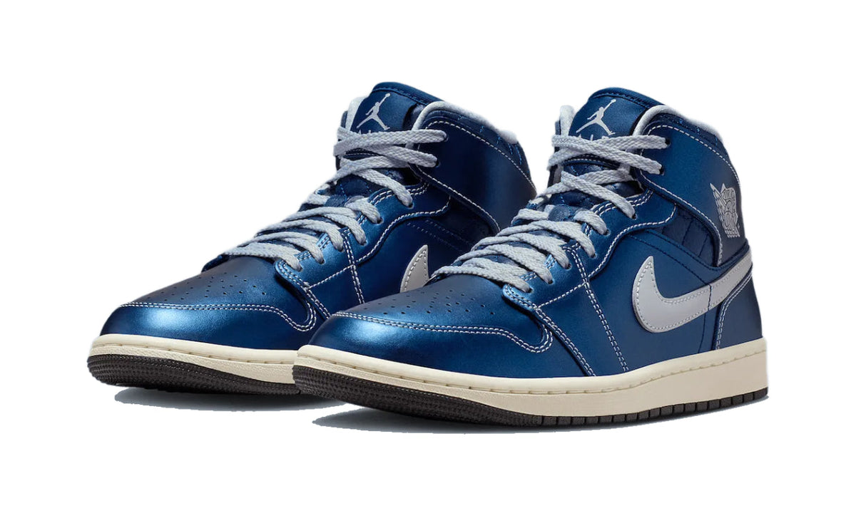 Air Jordan 1 Mid Metallic Blue IM5128-001 — Vista 2