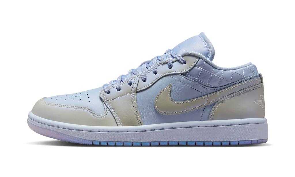 Air Jordan 1 Low SE Ghost Pearlized Quilt (Women's) IM5129-010 — Vista 1