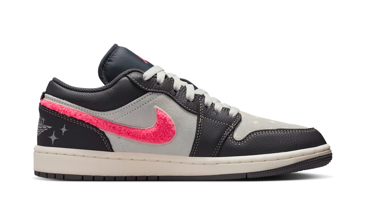 Air Jordan 1 Low Light Graphite Hot Punch (Women's) IM6565-014 — Vista 2